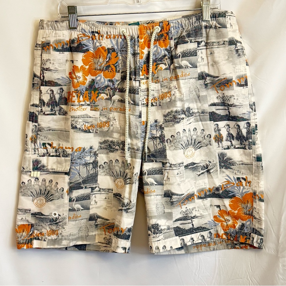 Tommy Bahama Relax Swim Trunks Men Medium Hawaiian Floral Lined Cargo Shorts